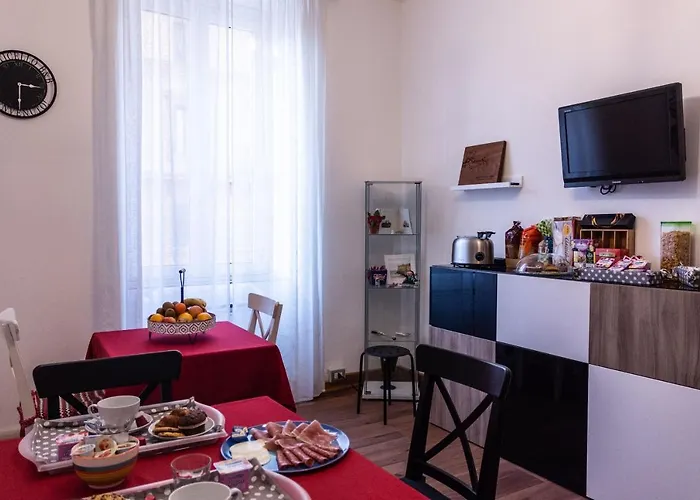 Monticello Via Cavour 4* Rome