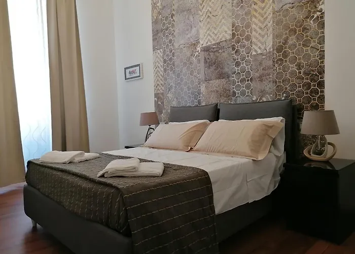 Monticello Via Cavour Gasthuis 4*